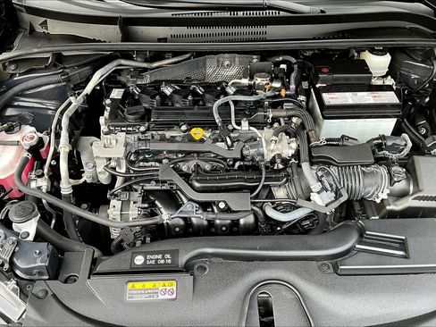 Used 2023 Toyota Corolla LE image 10