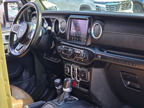 Used 2022 Jeep Wrangler Unlimited Rubicon 4xe w/ Cold Weather Group image 7