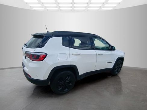 Used 2019 Jeep Compass Latitude AWD/4WD image 8