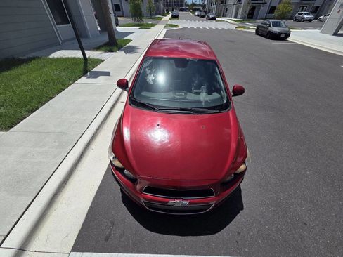 Used 2012 Chevrolet Sonic LS FWD image 3