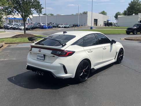Used 2025 Honda Civic Type R image 10