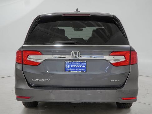 Used 2019 Honda Odyssey Elite image 9