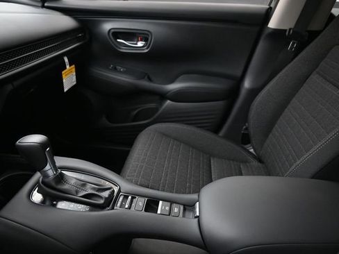 New 2026 Honda HR-V LX image 13