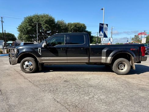 Used 2022 Ford F350 King Ranch w/ King Ranch Ultimate Package AWD/4WD image 6