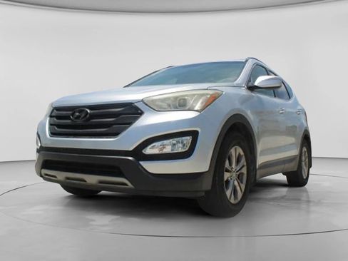 Used 2015 Hyundai Santa Fe Sport w/ Option Group 03 FWD image 4