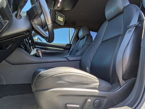 Used 2019 MAZDA MAZDA3 w/Preferred Pkg image 15