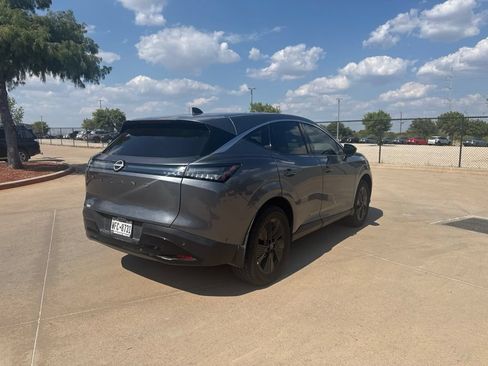Certified 2025 Nissan Murano SV AWD/4WD image 5