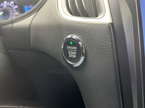 Used 2024 Ford Edge SEL w/ Convenience Package image 19