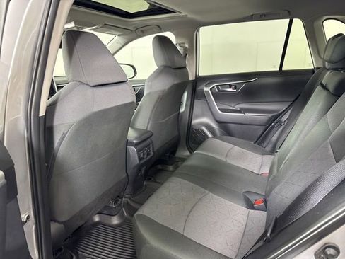 Used 2025 Toyota RAV4 XLE w/ Convenience Package AWD/4WD image 12