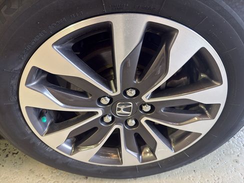 Used 2021 Honda Odyssey EX-L image 37