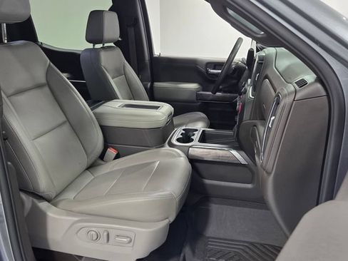 Used 2020 Chevrolet Silverado 1500 LTZ w/ LTZ Premium Package AWD/4WD image 15