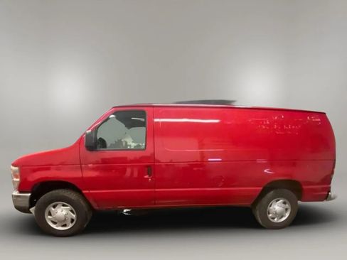 Used 2013 Ford E-250 and Econoline 250 Van 3D w/ Commercial Cargo Van Pkg image 2