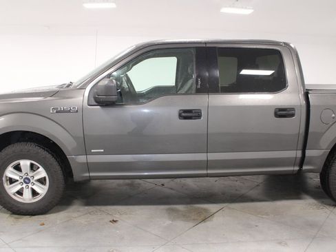 Used 2016 Ford F150 XLT image 6