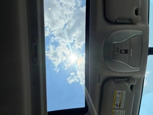 Used 2019 INFINITI QX60 Luxe AWD/4WD image 18