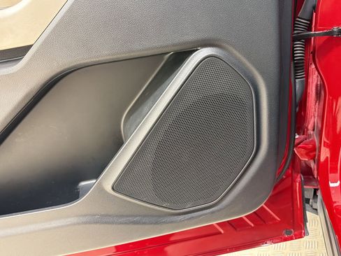 Certified 2020 Ford Explorer XLT w/ Equipment Group 202A RWD image 22