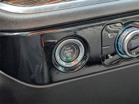 Used 2024 GMC Sierra 1500 Elevation image 26