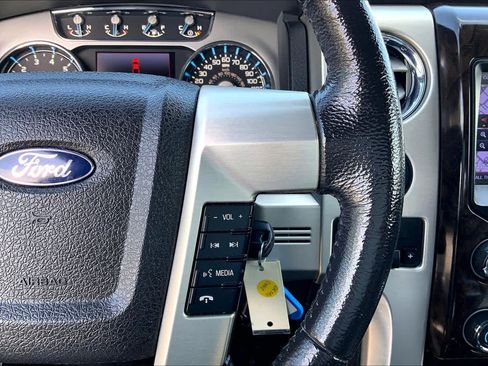 Used 2013 Ford F150 Platinum RWD image 21