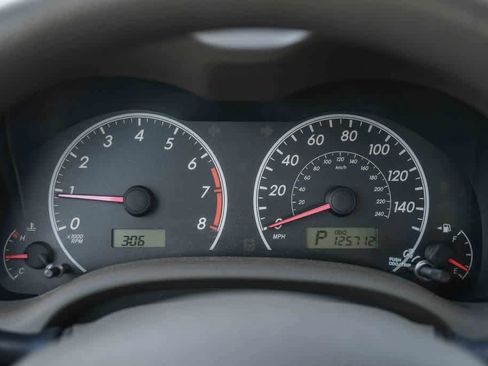 Used 2009 Toyota Corolla LE image 22