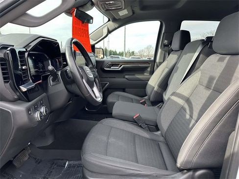 Used 2022 GMC Sierra 1500 Elevation image 18
