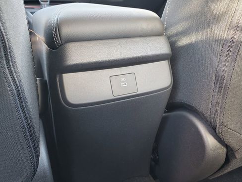 New 2026 Nissan Sentra SV w/ SV Convenience Package FWD image 11