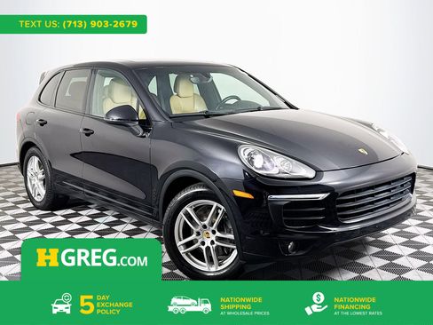 Used 2016 Porsche Cayenne w/ Premium Package image 1