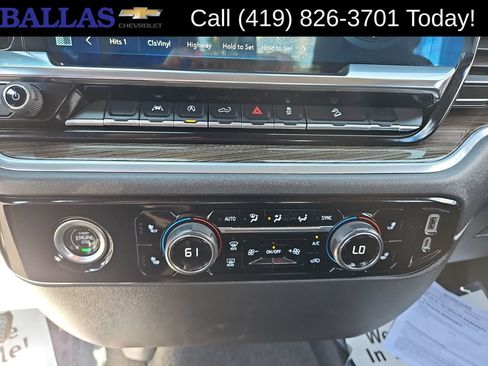 Certified 2022 Chevrolet Silverado 1500 LT Trail Boss w/ Protection Package AWD/4WD image 18