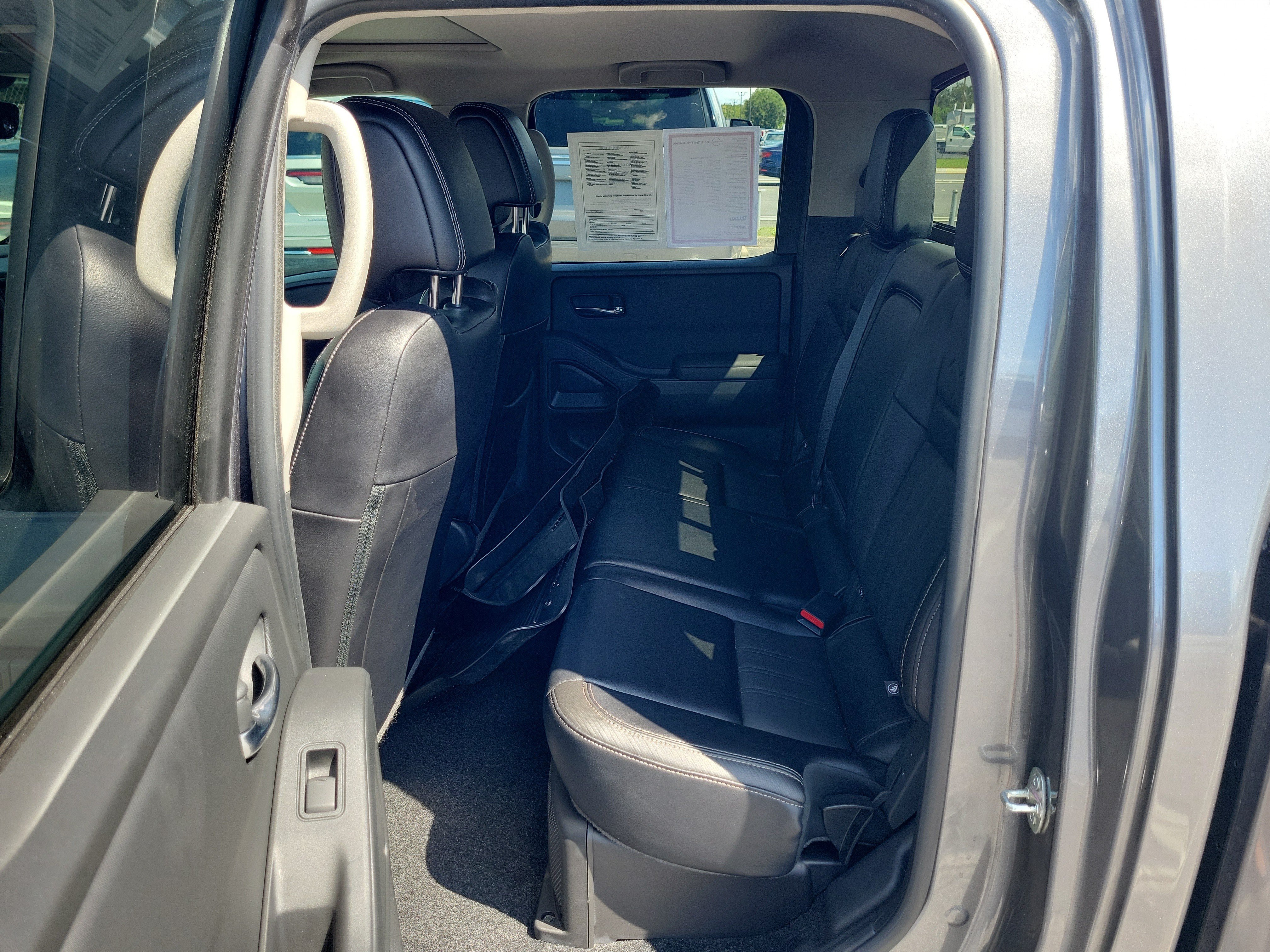 Certified 2024 Nissan Frontier SL w/ Technology Package AWD/4WD image 13