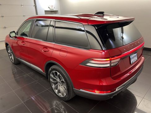New 2026 Lincoln Aviator Reserve image 4