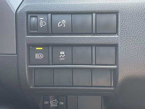 Used 2024 Toyota Tacoma TRD Sport image 25