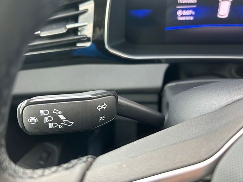 Used 2025 Volkswagen Jetta S image 19