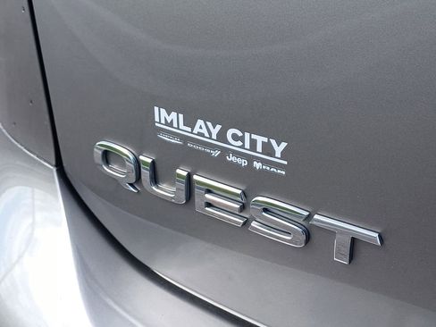 Used 2012 Nissan Quest SL FWD image 5