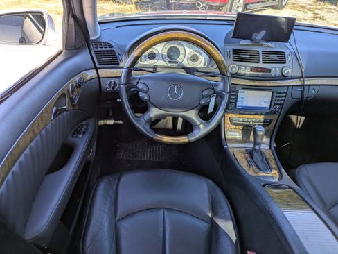 Used 2007 Mercedes-Benz E 350 Sedan image 14