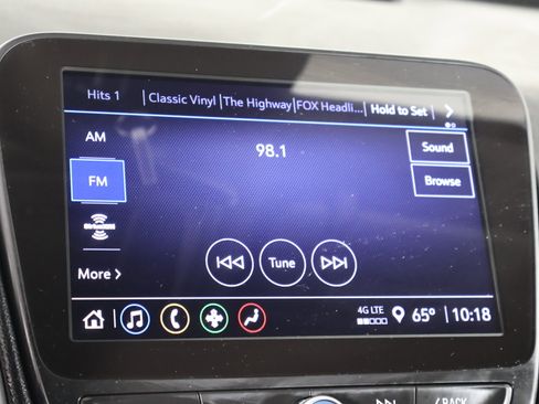 Used 2023 Chevrolet Malibu LT image 27