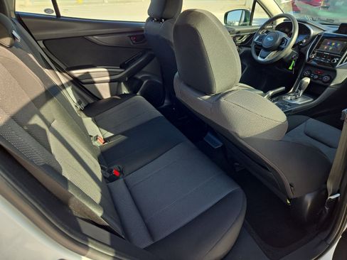 Used 2018 Subaru Impreza 2.0i Premium image 29