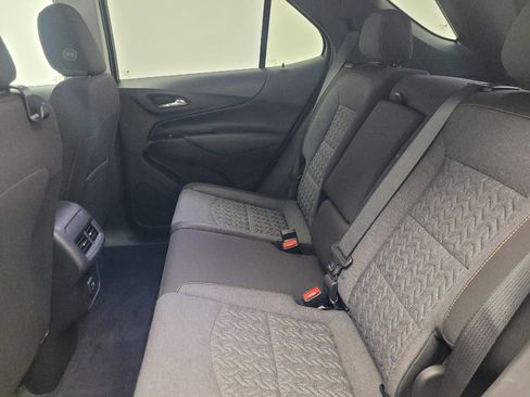 Used 2024 Chevrolet Equinox LT w/ LPO, Floor Liner Package FWD image 18