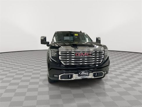 Certified 2024 GMC Sierra 1500 Denali w/ Denali Reserve Package image 3