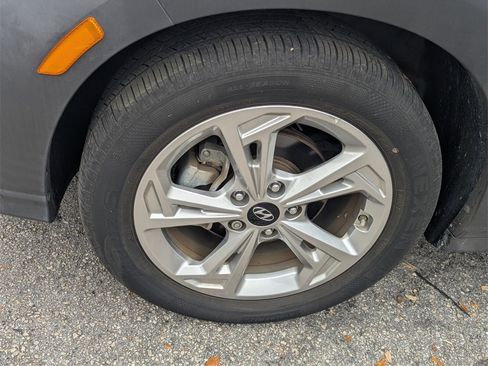 Certified 2023 Hyundai Kona SEL w/ Cargo Package image 5