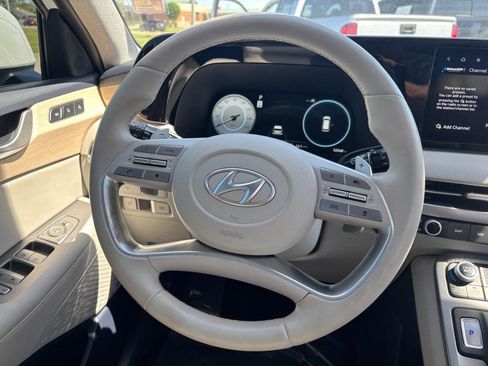 Used 2023 Hyundai Palisade Limited AWD/4WD image 15