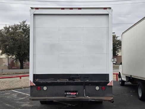 Used 2006 Chevrolet Express 3500 image 4