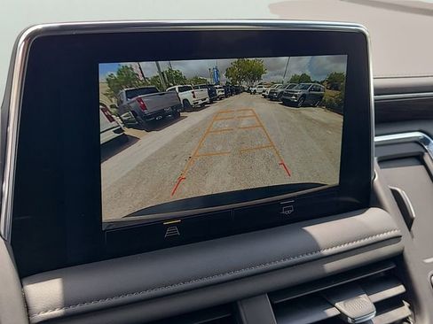 Used 2024 Chevrolet Suburban LT AWD/4WD image 28