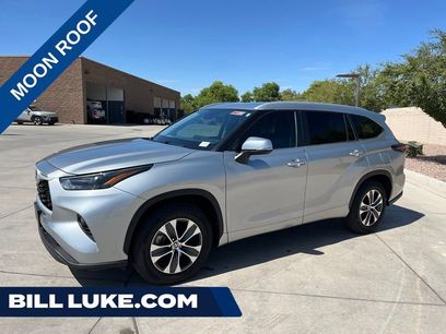 Used 2025 Toyota Highlander XLE