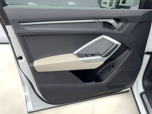 Used 2021 Audi Q3 2.0T Premium Plus w/ Premium Plus Package image 20