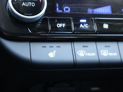New 2026 Hyundai Elantra Limited FWD image 39