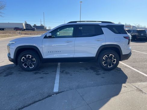 New 2026 Chevrolet Equinox ACTIV w/ Convenience Package III image 6