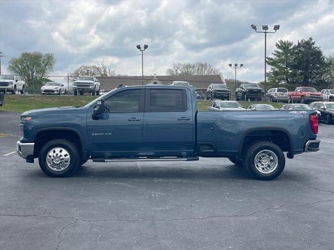 New 2026 Chevrolet Silverado 3500 LT w/ All Star Edition AWD/4WD image 4