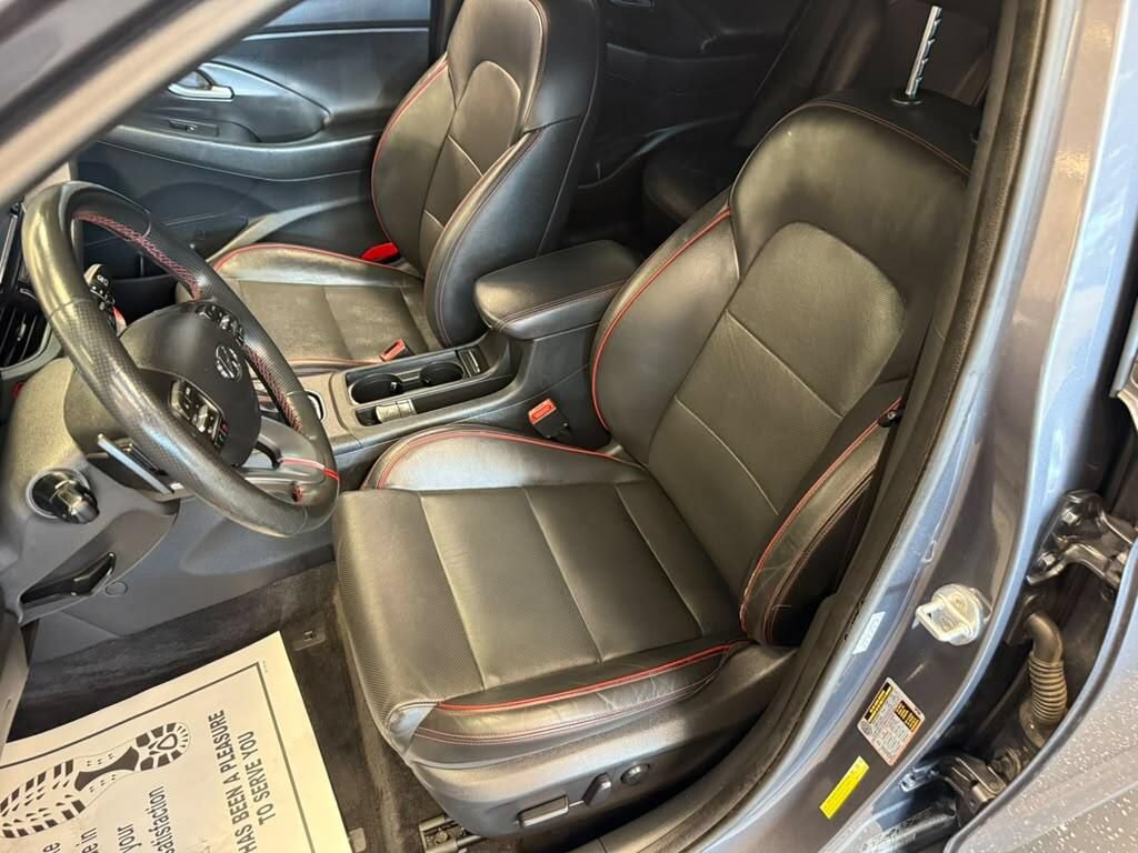 Used 2018 Hyundai Elantra GT Sport w/ Sport Tech Package 04 FWD image 8