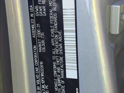 Used 2024 Volvo S60 B5 Core FWD image 28
