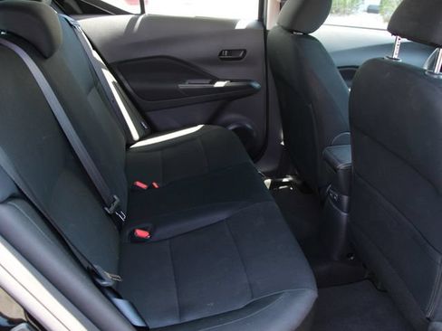 Certified 2025 Nissan Kicks Play S FWD image 27