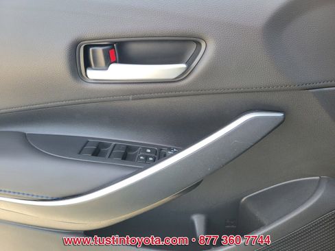 Used 2020 Toyota Corolla SE image 16