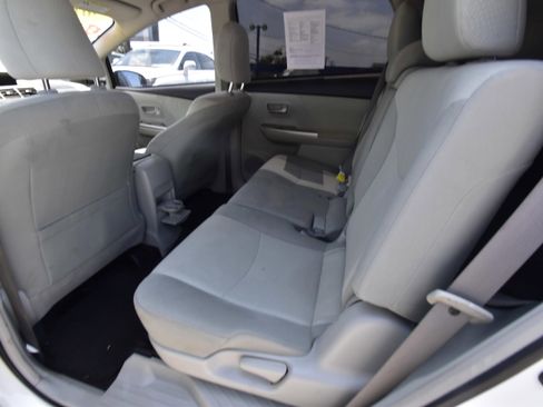 Used 2013 Toyota Prius V Three FWD image 11